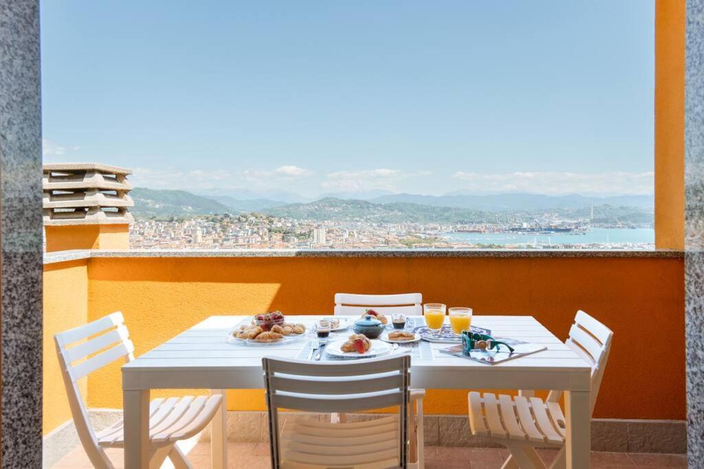 Piccapiana Sea View Attic Flat Appartement La Spezia Buitenkant foto